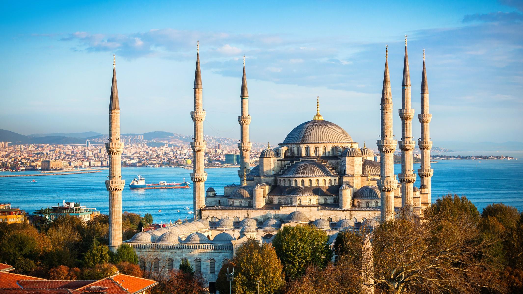 سفر به استانبول و ترکیه